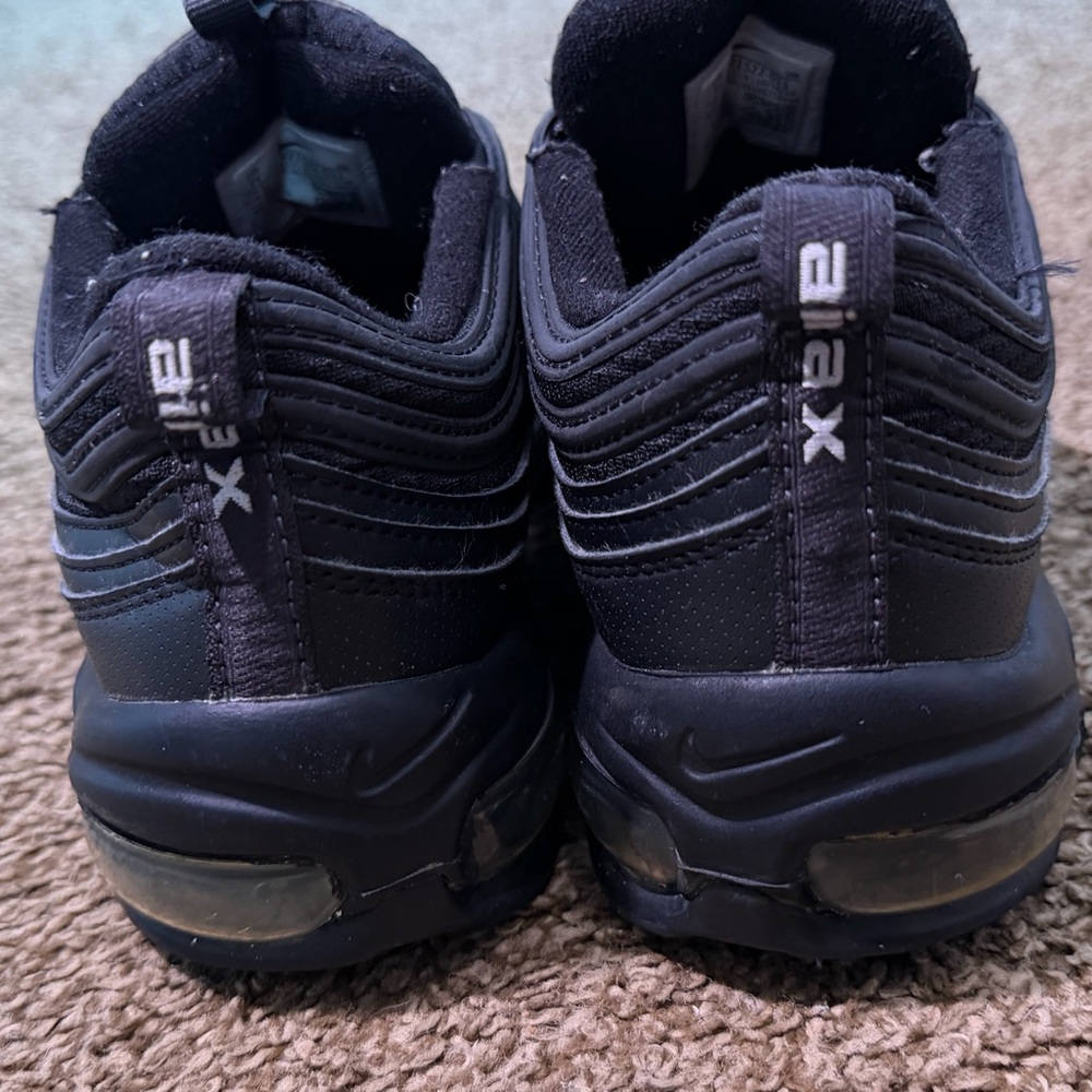 Nike Air Max 97 Black and Gray Shoes | Code 921522-011 size 7Y - Picture 5 of 8